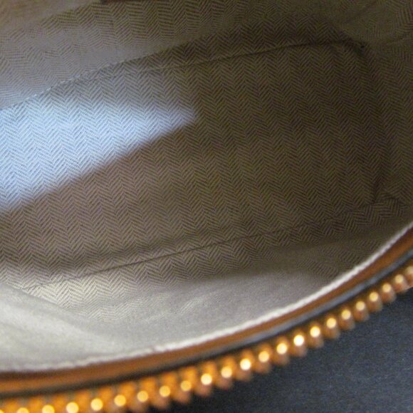 Loewe Puzzle Bag, Brown Pebbled Leather, Gold Hardware, Zip Closures, Crossbody - Picture 9 of 9